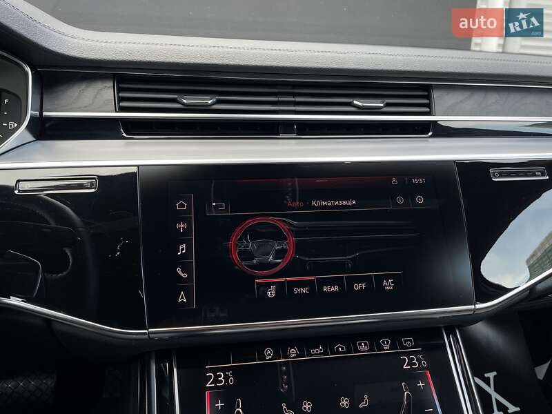 Седан Audi A8 2019 в Києві