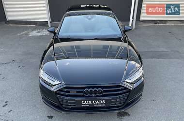 Седан Audi A8 2021 в 