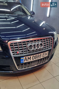 Седан Audi A8 2008 в 