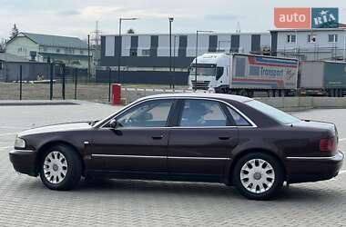 Седан Audi A8 1999 в 