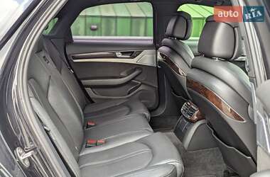 Седан Audi A8 2013 в 