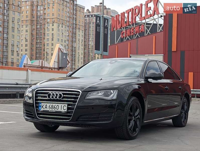 Седан Audi A8 2013 в 