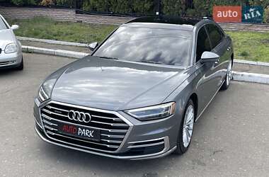 Седан Audi A8 2018 в 