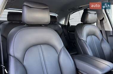 Седан Audi A8 2011 в 