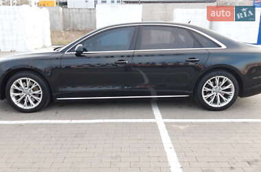Седан Audi A8 2011 в 