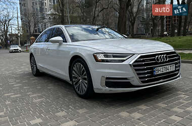 Седан Audi A8 2018 в Одессе