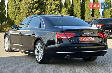 Седан Audi A8 2014 в 