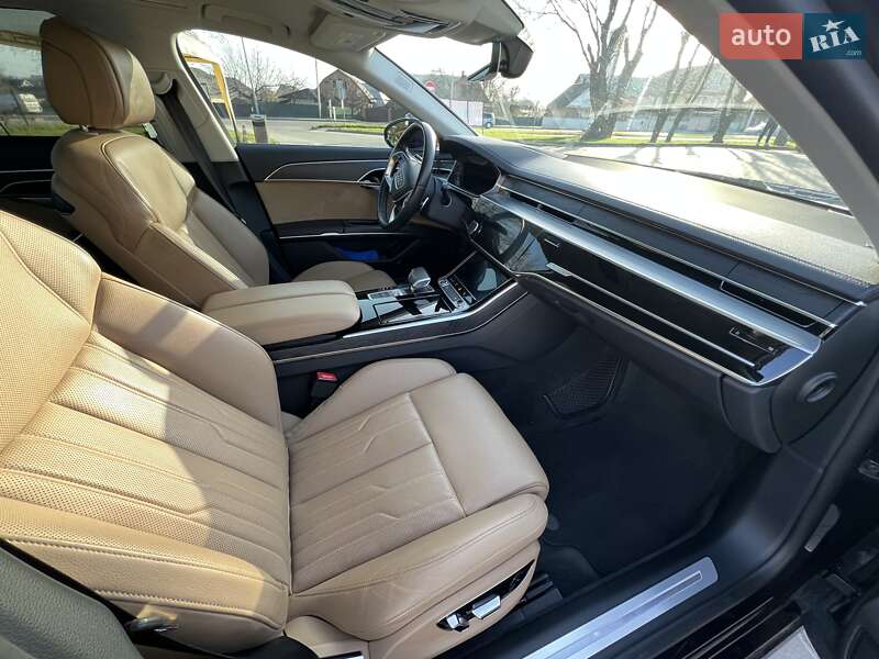 Седан Audi A8 2020 в Виннице