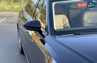 Седан Audi A8 2020 в 