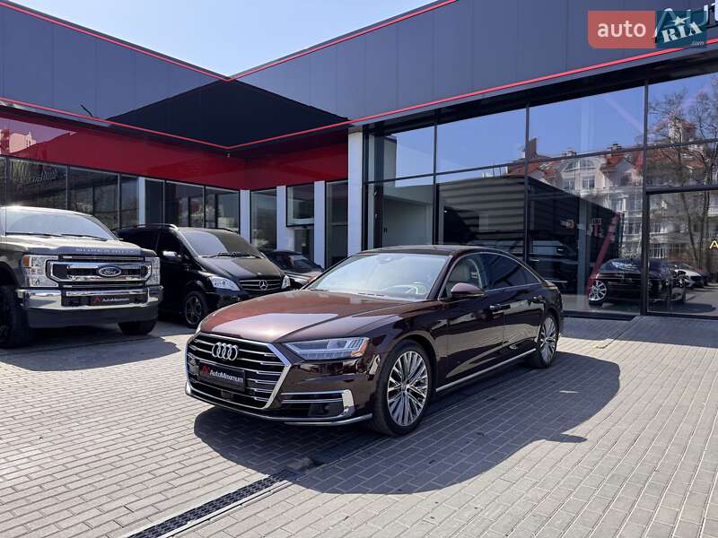 Седан Audi A8 2019 в Одессе