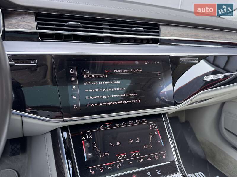 Седан Audi A8 2019 в Одессе