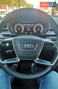 Седан Audi A8 2021 в 