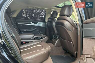 Седан Audi A8 2012 в 