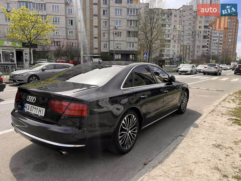 Audi A8 2013