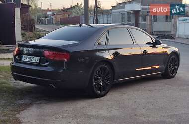 Седан Audi A8 2013 в 