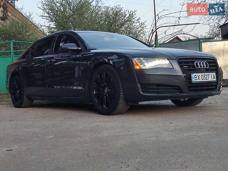 Седан Audi A8 2013 в Житомире