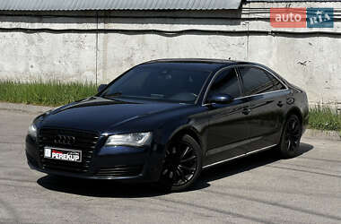 Седан Audi A8 2013 в 