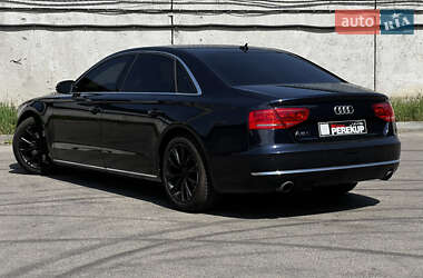 Седан Audi A8 2013 в 