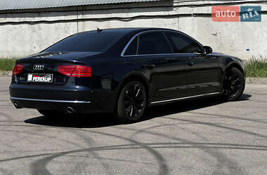 Седан Audi A8 2013 в 