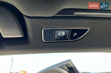 Седан Audi A8 2013 в 