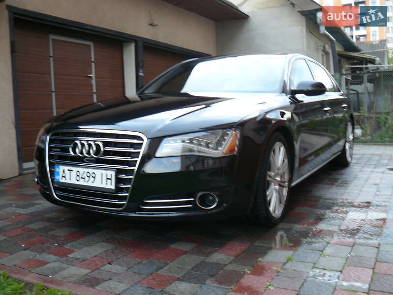 Седан Audi A8 2013 в 