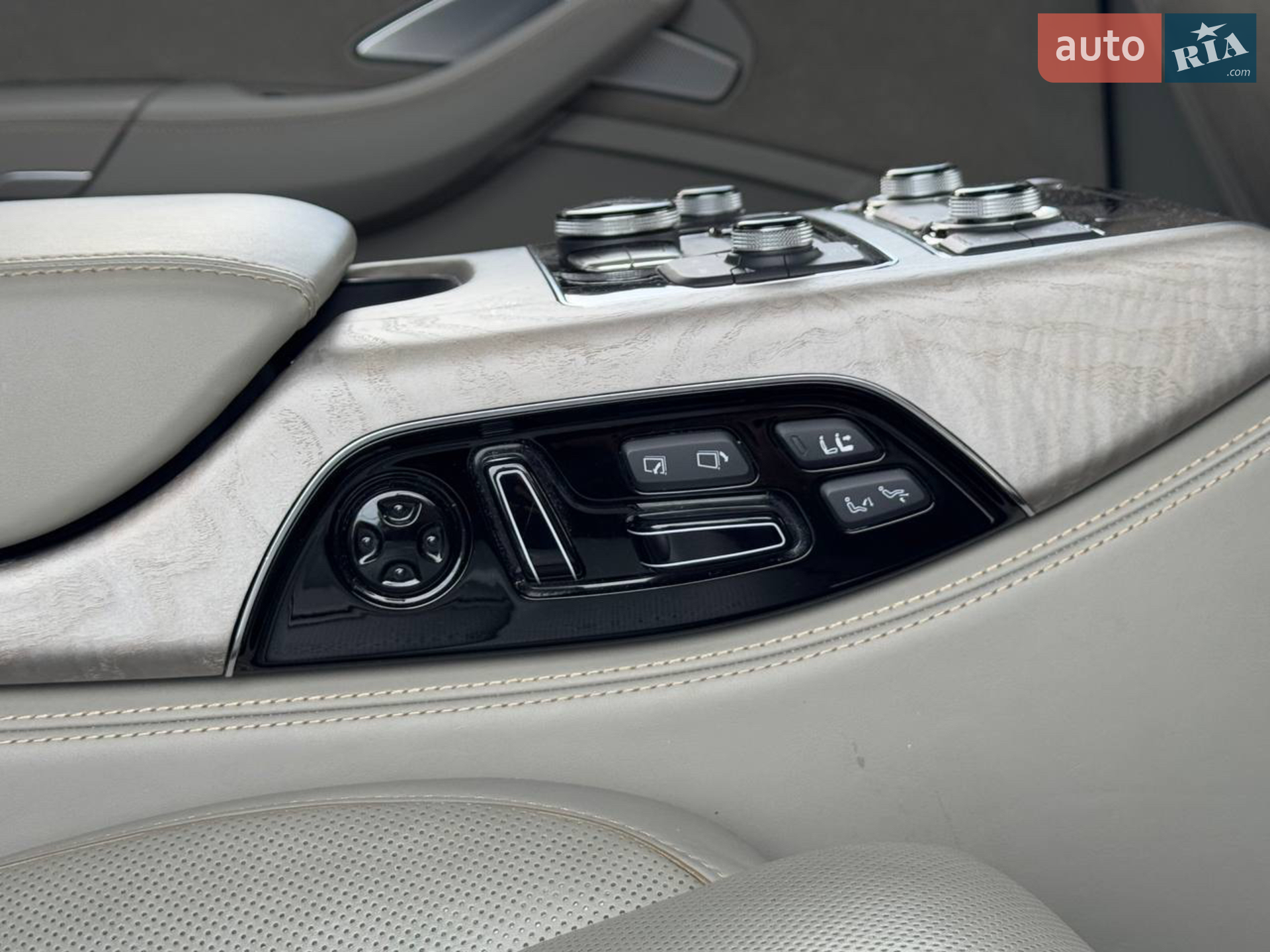 2013 Audi A8 - мініатюра 34