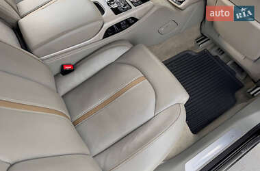 Седан Audi A8 2013 в 