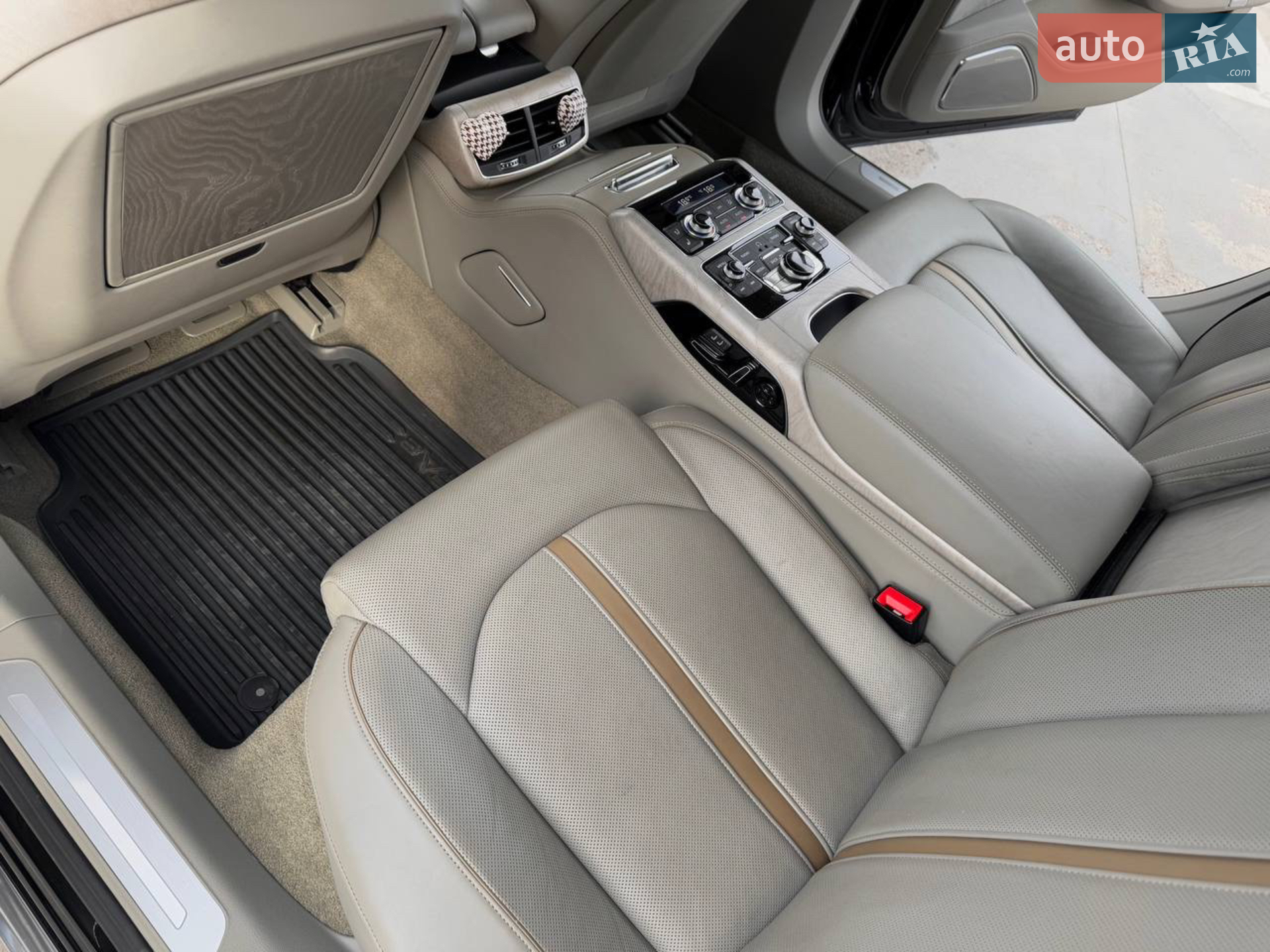 2013 Audi A8 - мініатюра 46