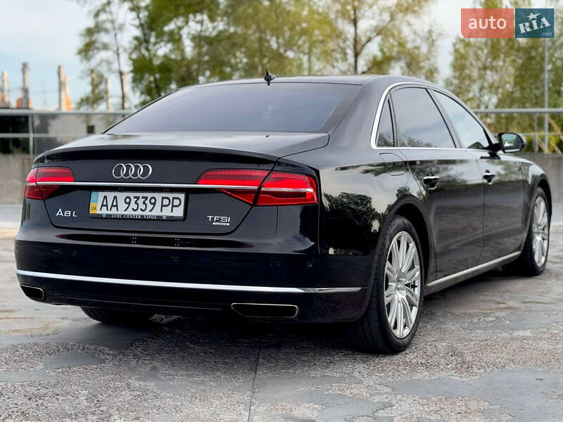 Седан Audi A8 2013 в Киеве