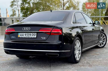 Седан Audi A8 2013 в 