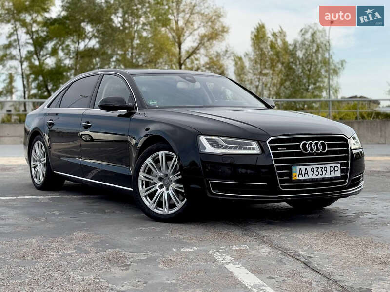 Седан Audi A8 2013 в Киеве