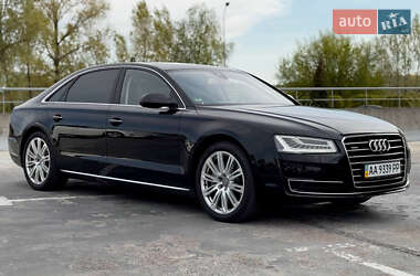 Седан Audi A8 2013 в 