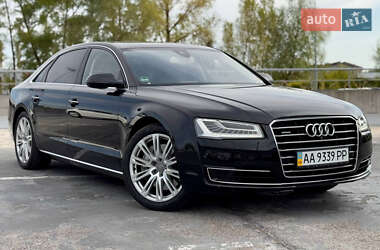 Седан Audi A8 2013 в 