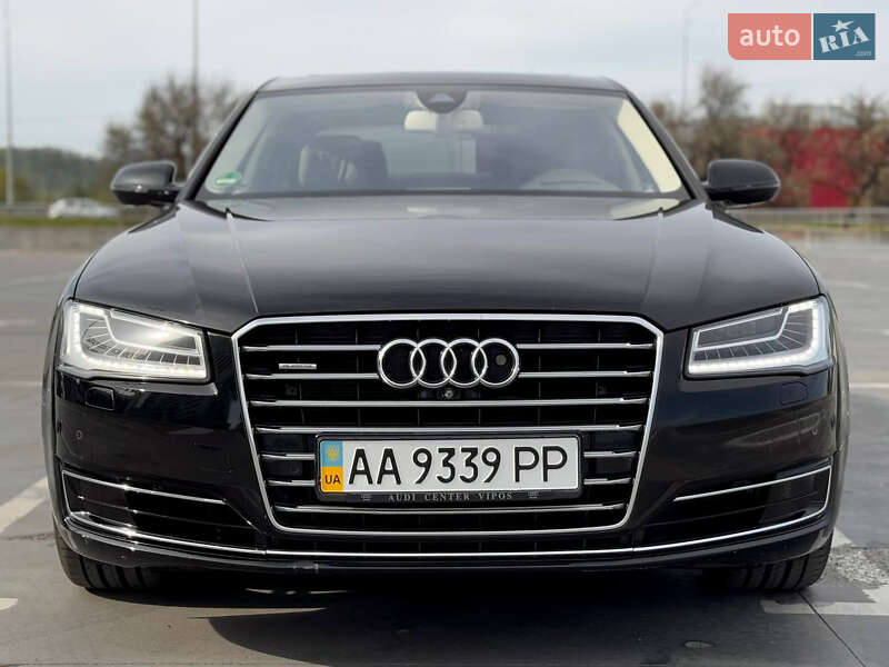 Седан Audi A8 2013 в Киеве