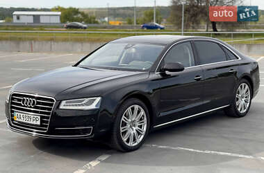 Седан Audi A8 2013 в 