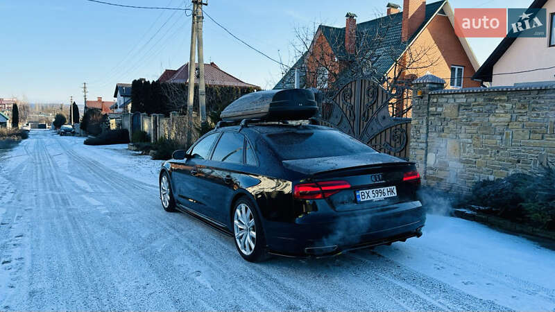 Седан Audi A8 2015 в Хмельницькому