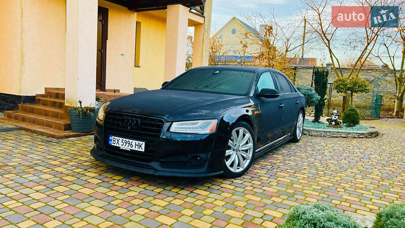 Седан Audi A8 2015 в Хмельницькому