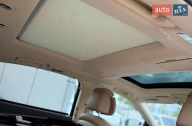 Седан Audi A8 2016 в 