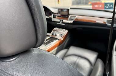Седан Audi A8 2013 в 