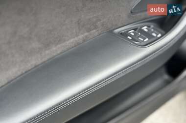 Седан Audi A8 2013 в 