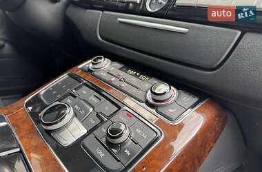 Седан Audi A8 2013 в 