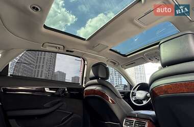 Седан Audi A8 2013 в 