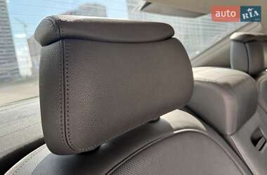 Седан Audi A8 2013 в 