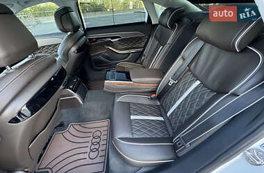 Седан Audi A8 2020 в 