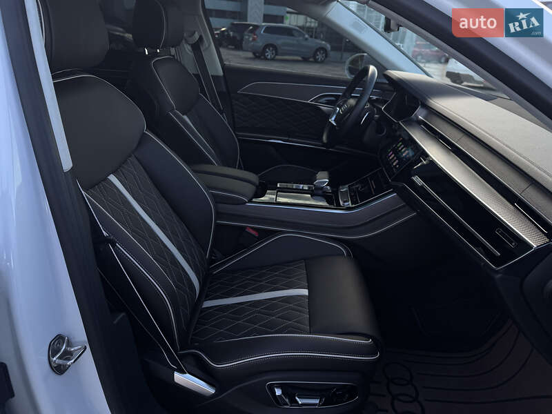 Седан Audi A8 2020 в Киеве
