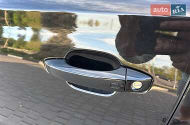 Седан Audi A8 2012 в 