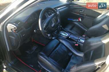 Седан Audi A8 1999 в 