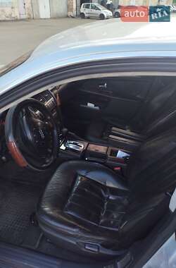 Седан Audi A8 1997 в 