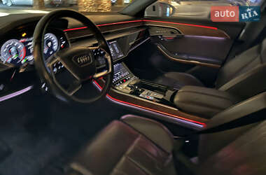Седан Audi A8 2019 в 