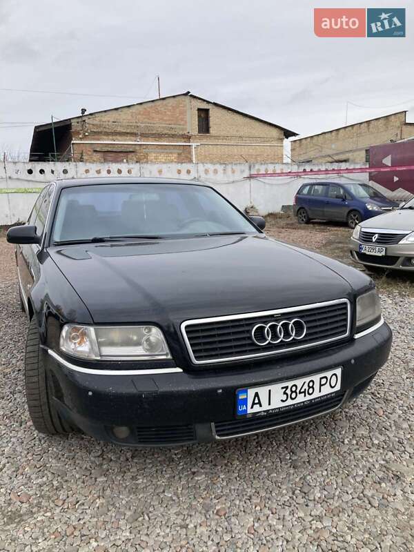Седан Audi A8 2001 в Киеве